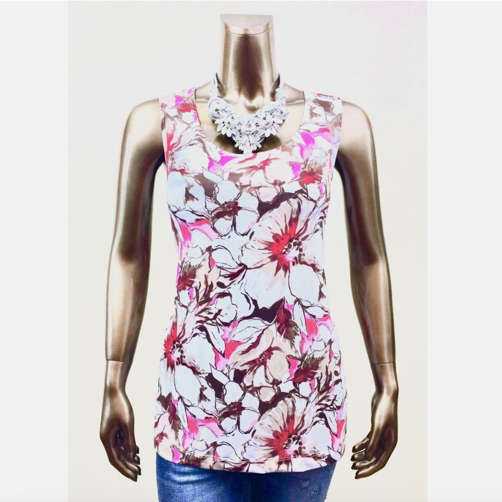 *NWT CLOSING SALE - CHICO'S $49 TANK TOP SIZE 0 ( S )